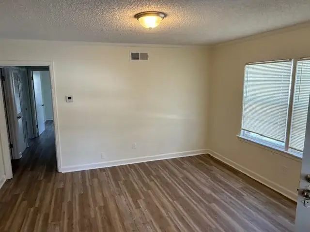 3191 CLARENDON RD, Memphis, TN 38118 - Image #2