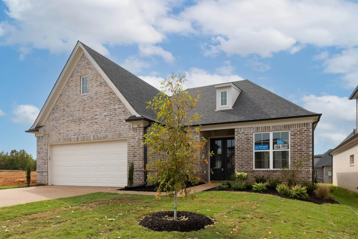365 GREEN WILLOW DR, Oakland, TN 38060 - Image #1