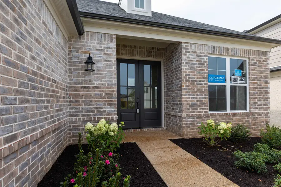 365 GREEN WILLOW DR, Oakland, TN 38060 - Image #3