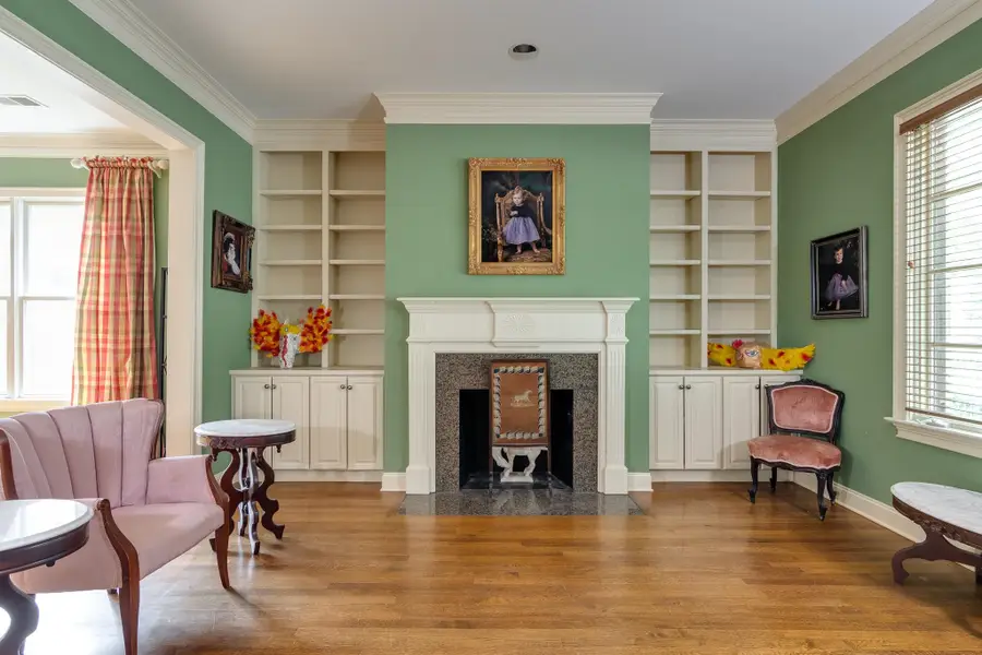 226 N WHITE STATION RD, Memphis, TN 38117 - Image #2