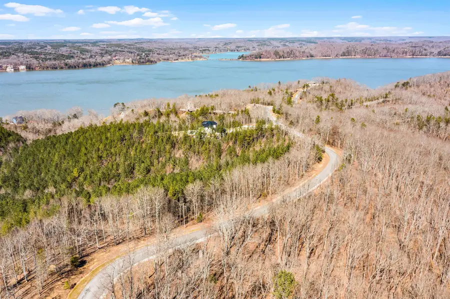 37 EAGLE POINT DR, Cherokee, AL 35616 - Image #2