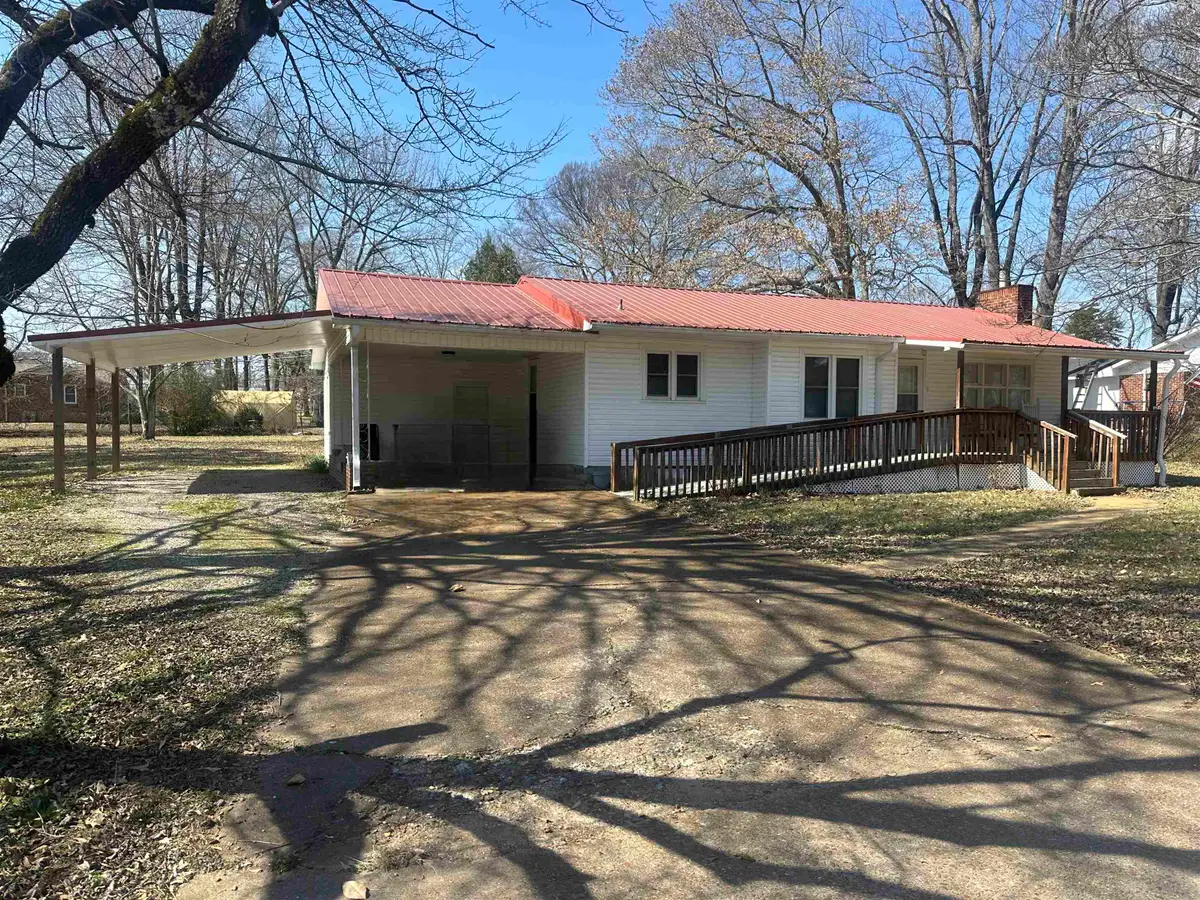 160 HARBERT DR, Savannah, TN 38372-9999 - Image #1