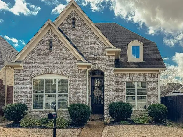 9931 CHIVAS DR, Cordova, TN 38016