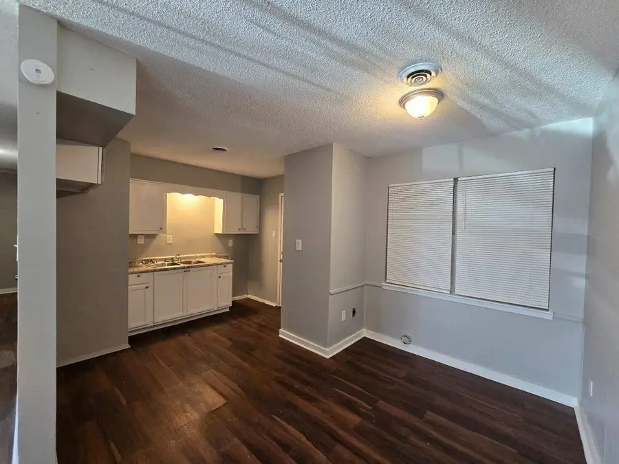 4857 SHAYNE LN, Memphis, TN 38109 - Image #2