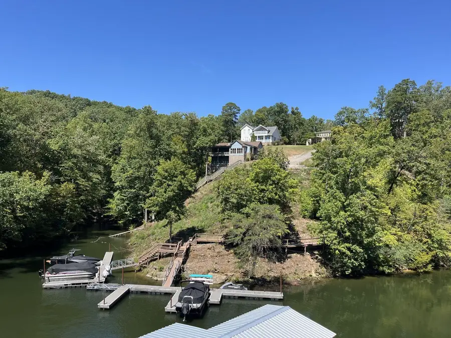 5 & 6 LIGHT POINTE CV, Savannah, TN 38372 - Image #2