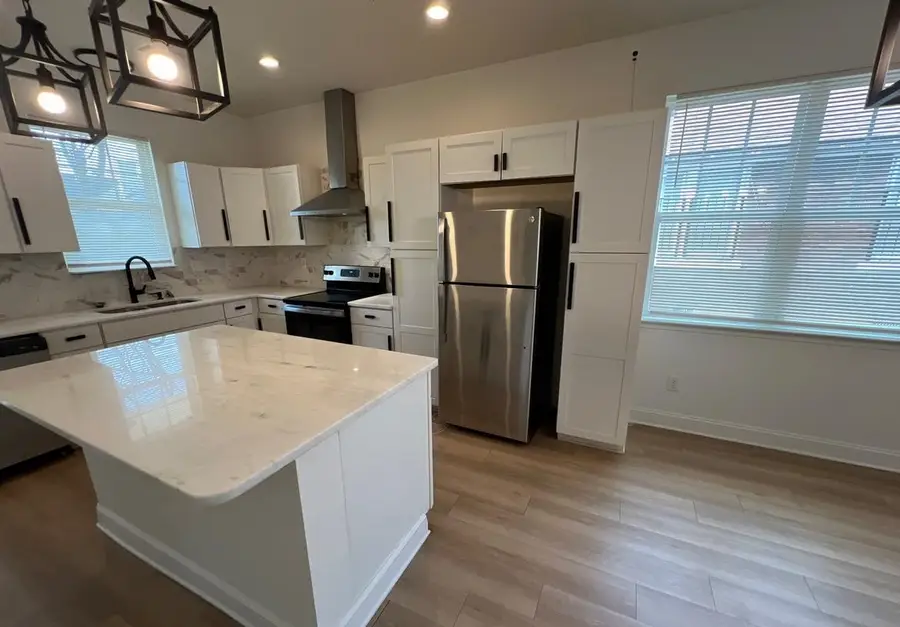 995 N AVALON ST, Memphis, TN 38107 - Image #2