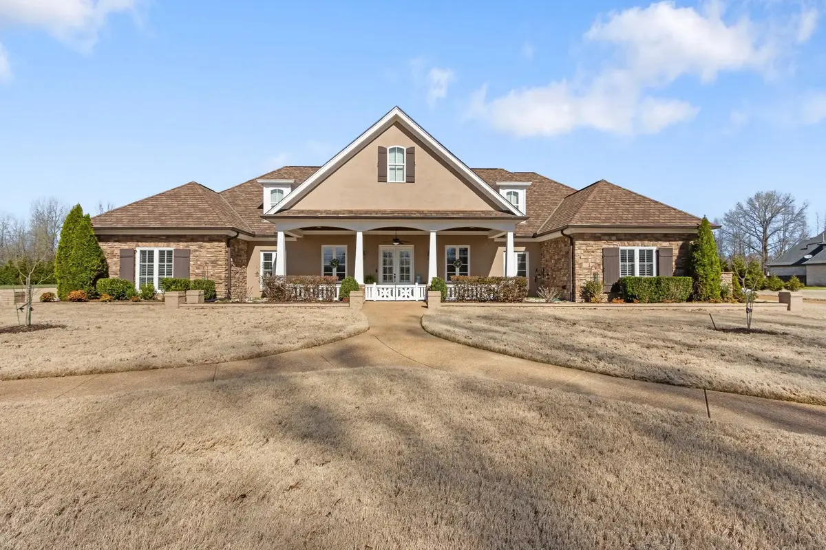 235 AMHERST DR, Arlington, TN 38002 - Image #1