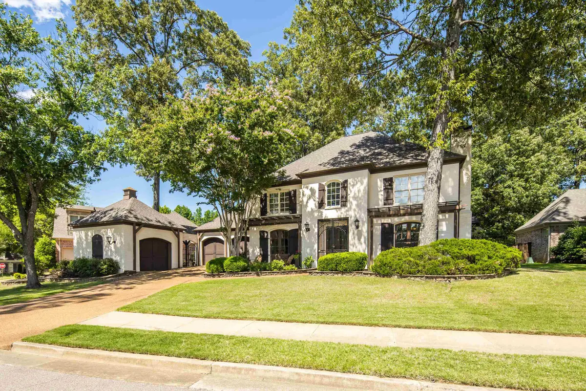 210 IVY GROVE LN, Collierville, TN 38017 - Image #1