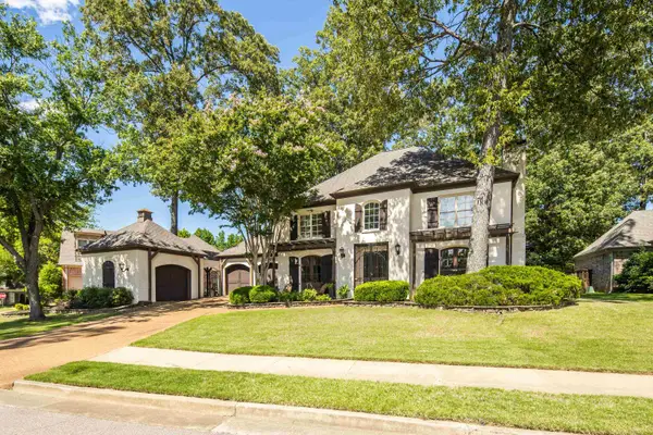 210 IVY GROVE LN, Collierville, TN 38017