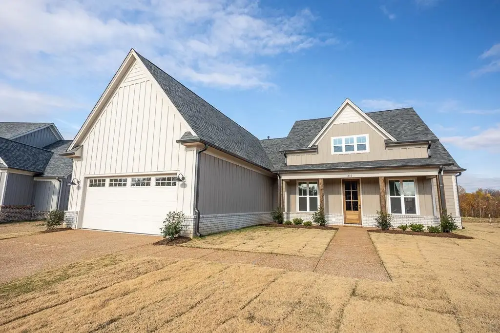 210 HIGHLAND PARK CV, Oakland, TN 38060 - Image #1