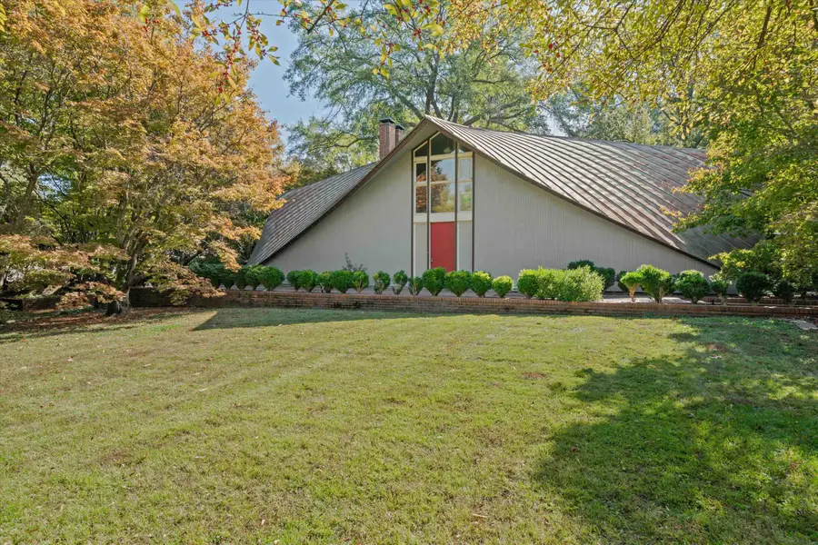 150 WARING RD, Memphis, TN 38117 - Image #2