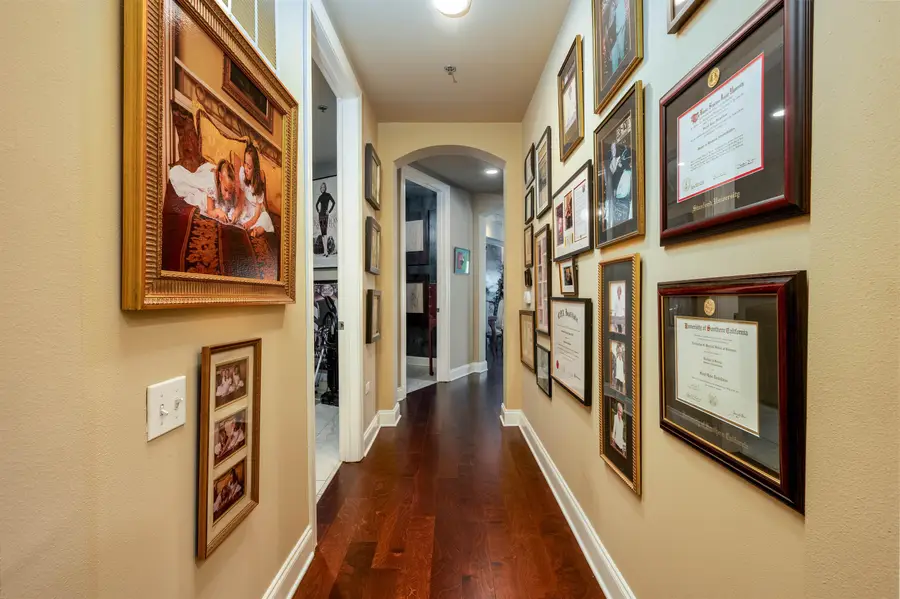 717 RIVERSIDE DR #609/610, Memphis, TN 38103 - #3