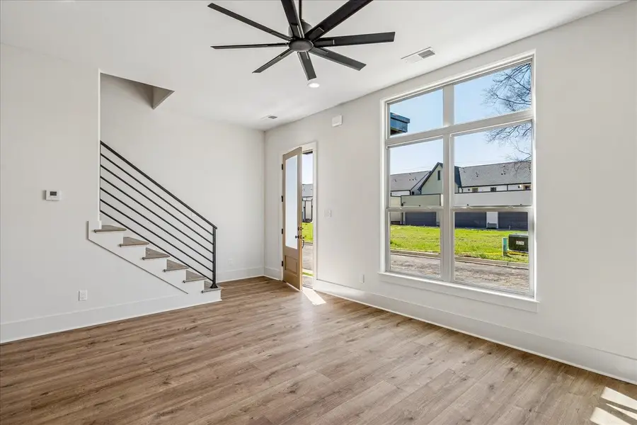 5476 E END VILLAGE DR, Memphis, TN 38119 - #3