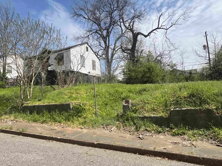 2076 FARRINGTON ST, Memphis, TN 38109 - Image #3