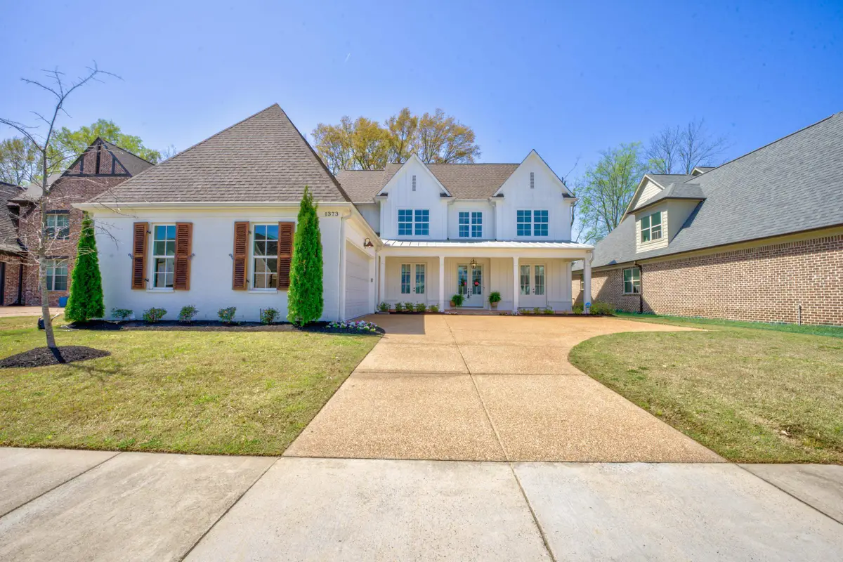 1373 BELFAIR DR, Collierville, TN 38017 - Image #1