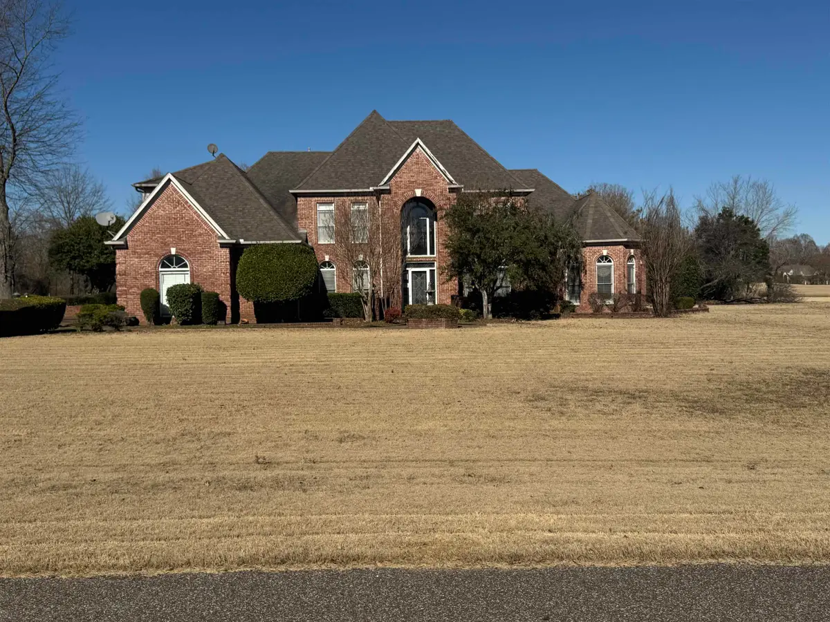 9500 PLANTATION LAKE RD, Collierville, TN 38017 - Image #1