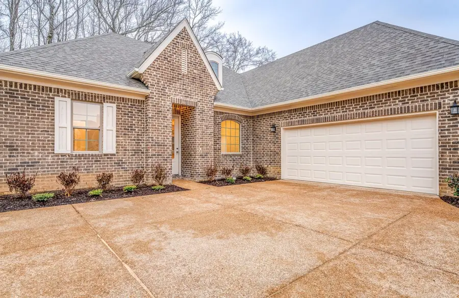 185 VALLEYVIEW LN, Oakland, TN 38060 - Image #2