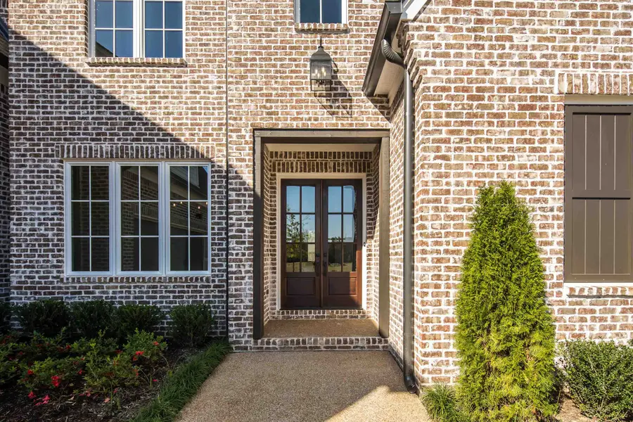 1343 KATE DR, Collierville, TN 38017 - Image #3