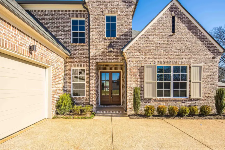 536 WHEATON PARK CT, Memphis, TN 38120 - Image #3