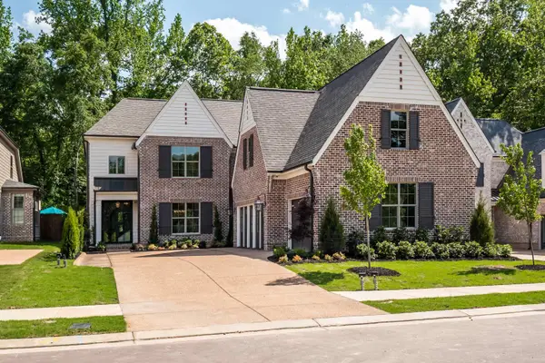 515 SAUNDERS CREEK CIR, Rossville, TN 38066