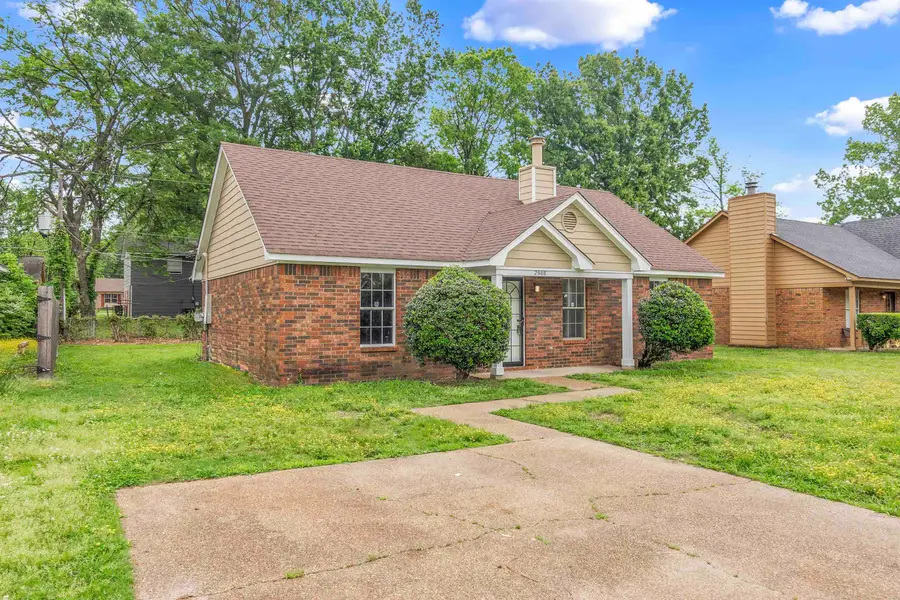 2568 PARKVIEW DR, Memphis, TN 38128 - Image #2