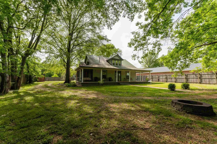 171 WHITE ST, Savannah, TN 38372 - Image #2