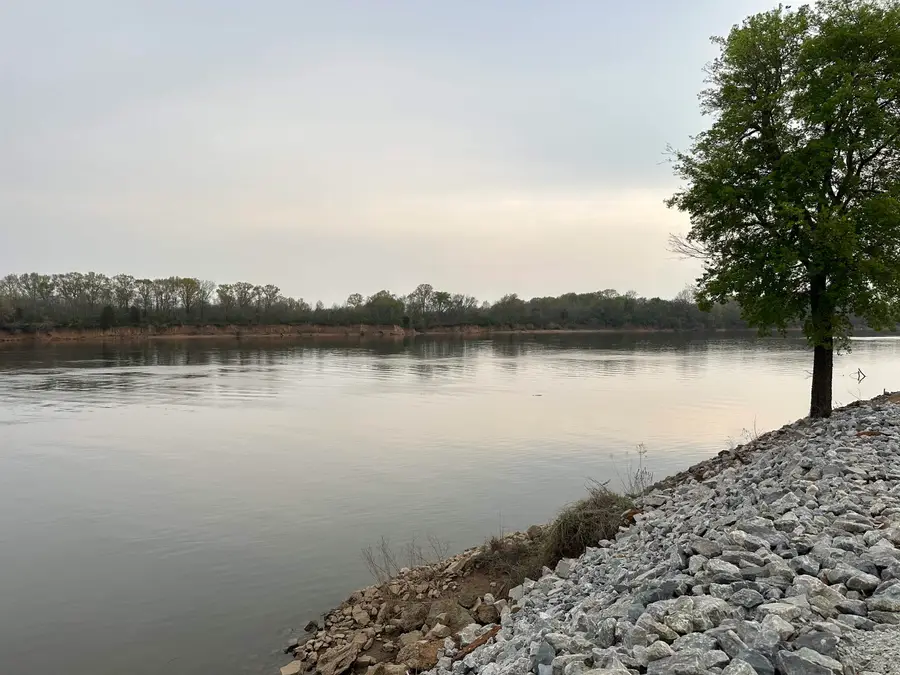 2700 CATFISH LN, Crump, TN 38327 - Image #3