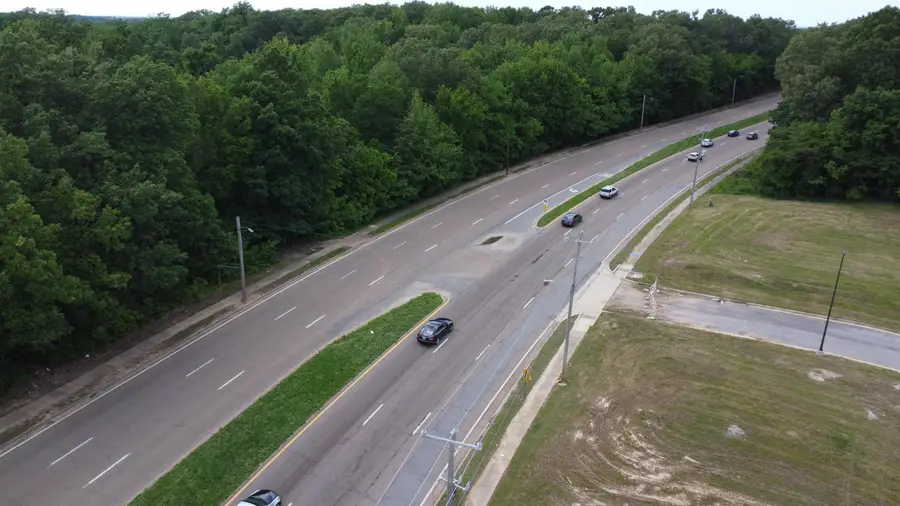 4087 SINGLETON PKY, Memphis, TN 38128 - Image #2