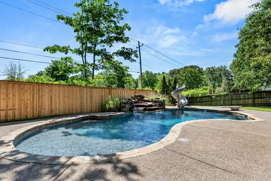 2574 HOCKSETT CV, Germantown, TN 38139 - Image #2