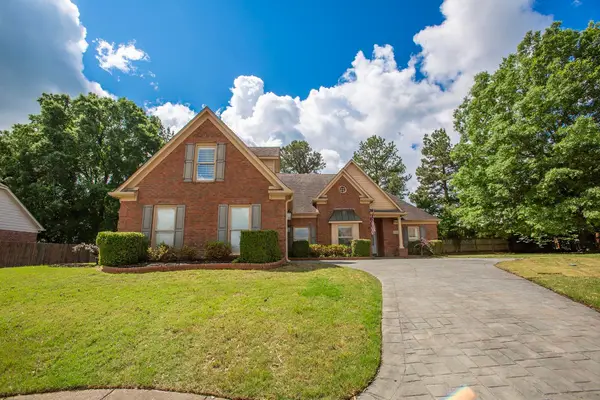 1723 GOLDSMITH CT, Collierville, TN 38017