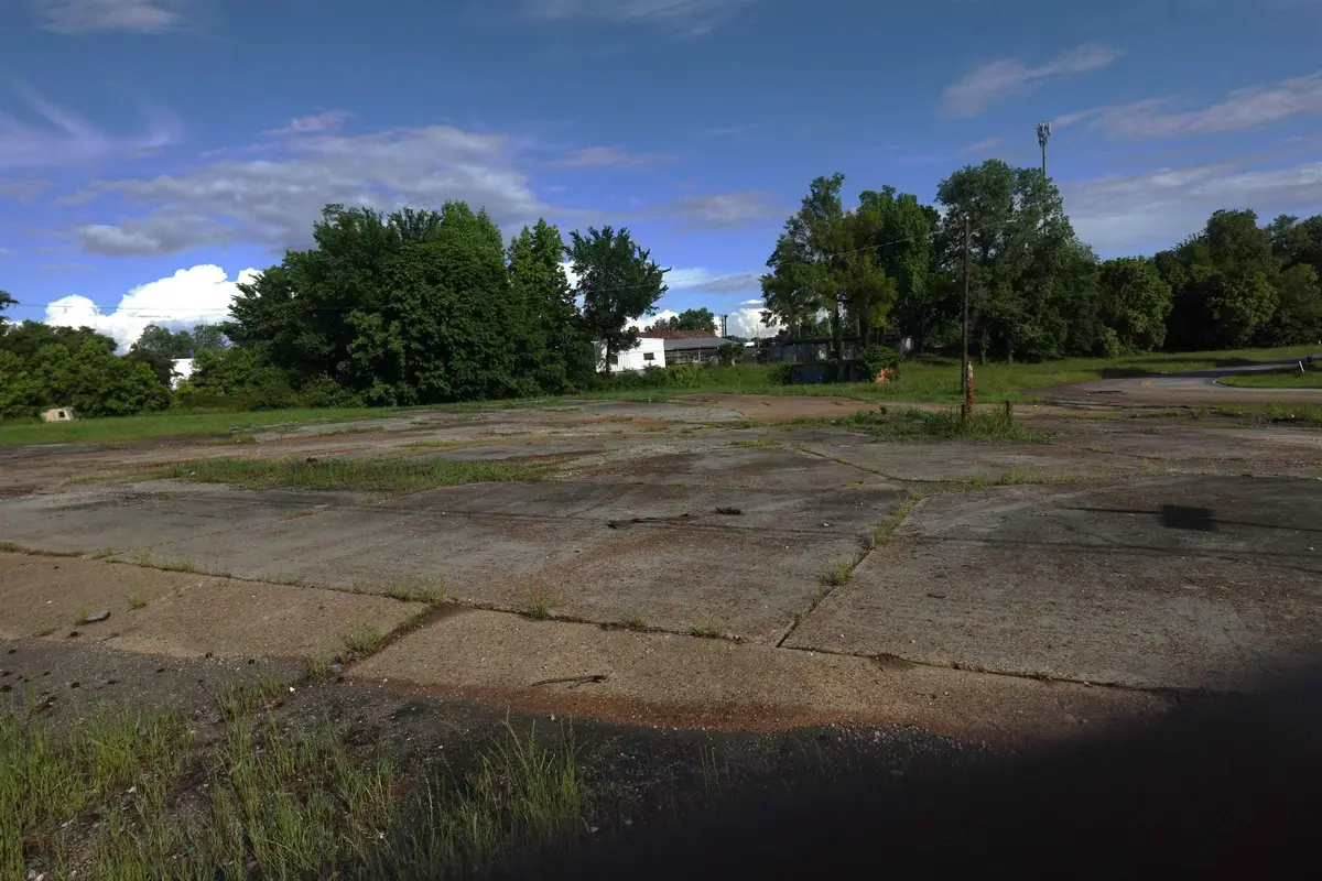 877 WHITNEY AVE, Memphis, TN 38127 - Image #1