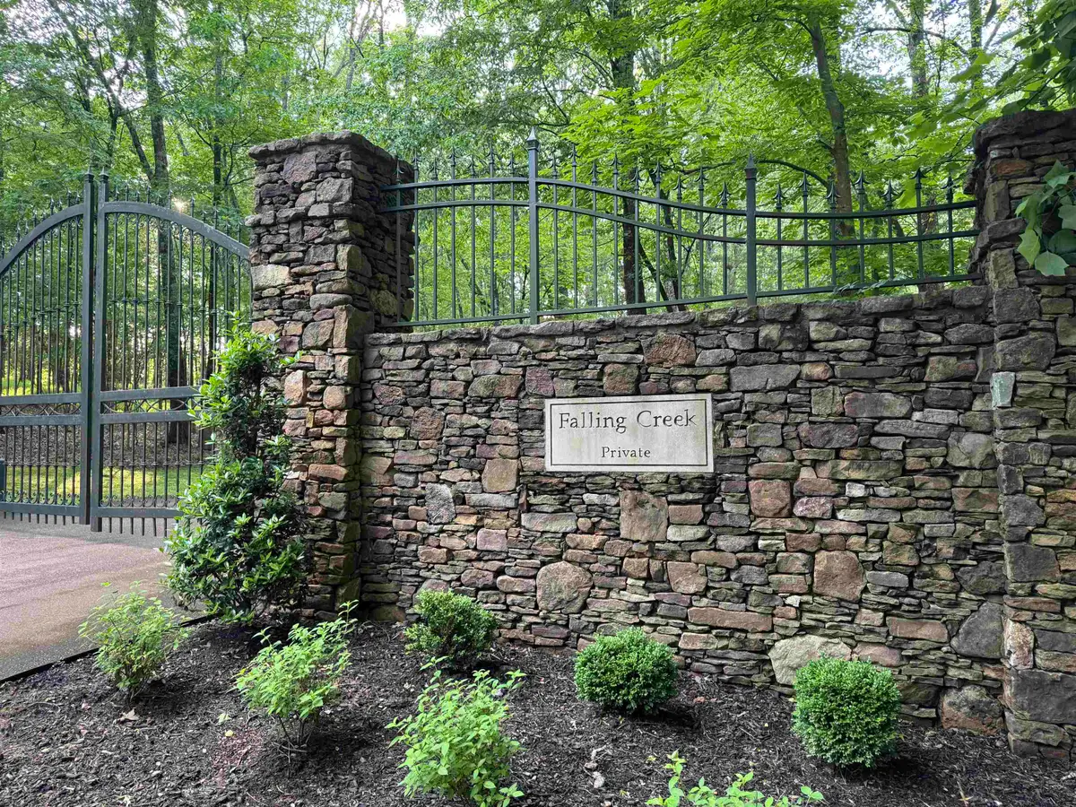 330 FALLING CREEK CV, Eads, TN 38028 - Image #1