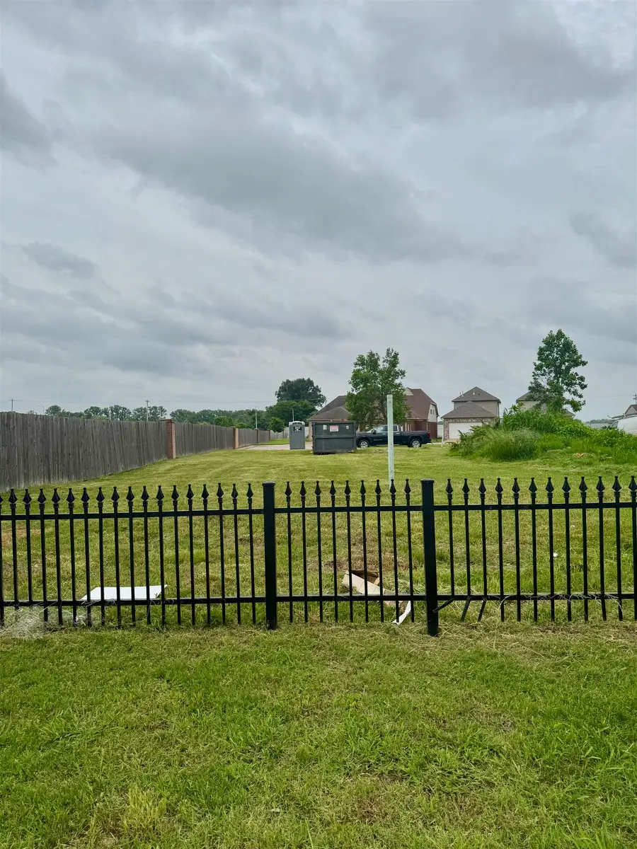 5557 SHIPP RD, Millington, TN 38053 - Image #3