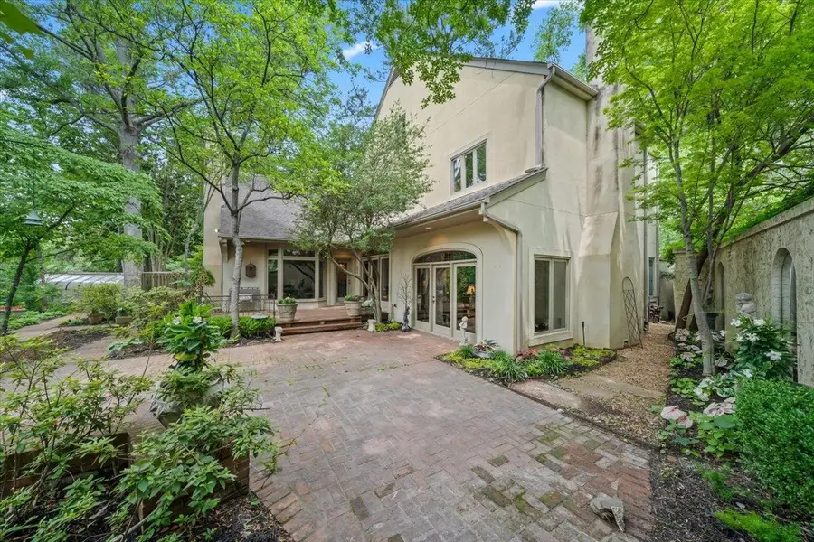 4359 W CHERRY PLACE DR, Memphis, TN 38117 - Image #3