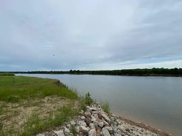 1080 DECLAN LN, Savannah, TN 38372