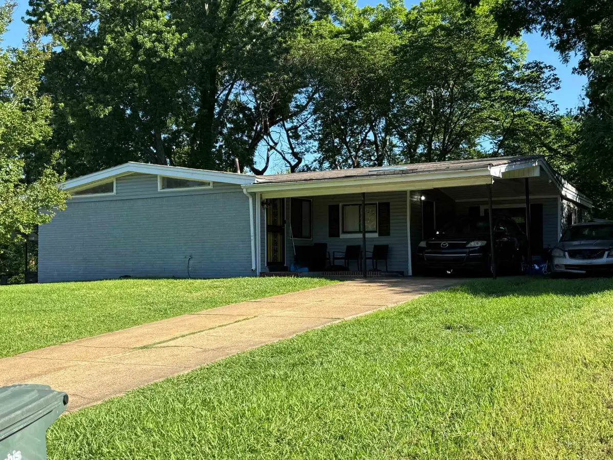 2714 NIX CV, Memphis, TN 38127 - Image #1