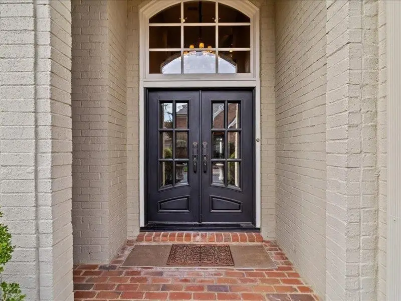 929 E RIVERWALK DR, Memphis, TN 38120 - Image #2