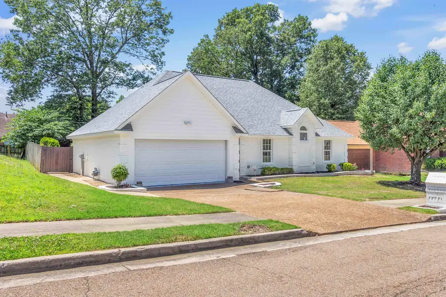 7321 STONINGTON DR, Memphis, TN 38125 - Image #2