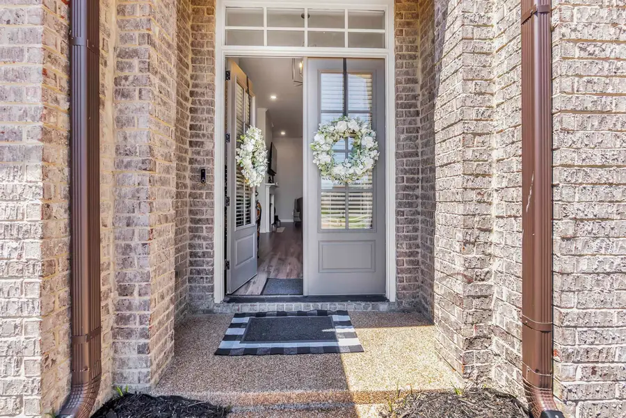 9730 WOODLAND FOX LN N, Cordova, TN 38018 - Image #2