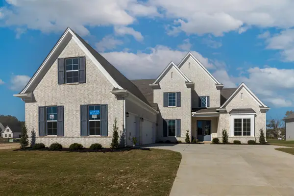 9600 GRAYS HOLLOW DR S, Cordova, TN 38018