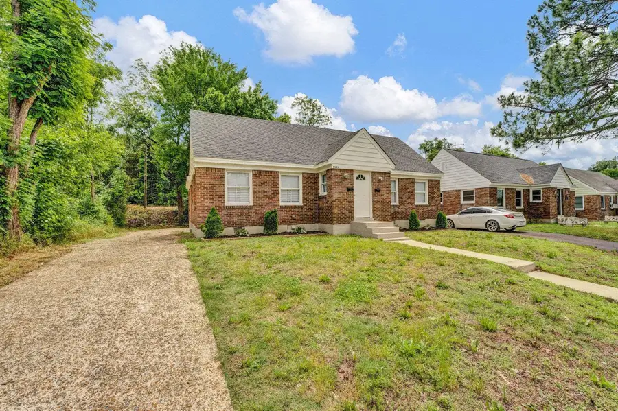 1394 CHADWICK CIR, Memphis, TN 38114 - Image #3