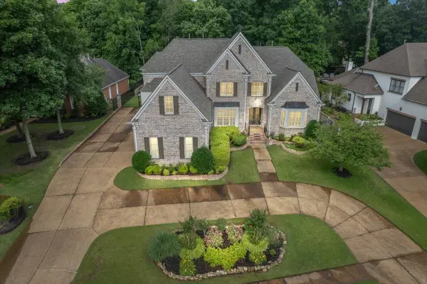 2843 BAYHILL WOODS CV, Collierville, TN 38017