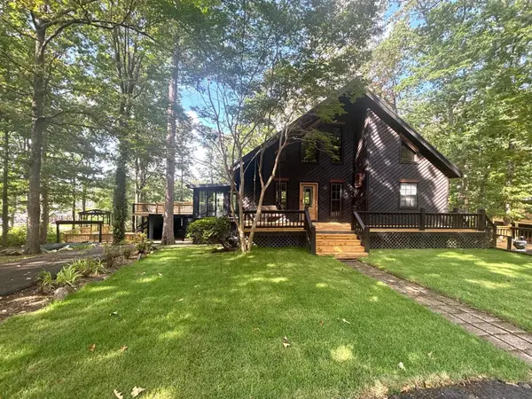 245 HOLIDAY HILLS LN, Counce, TN 38326