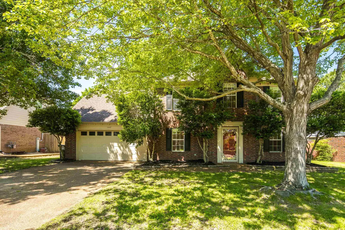 1447 HOWLING DR, Collierville, TN 38017 - Image #1