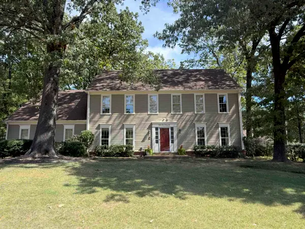 8422 POPLAR PIKE, Germantown, TN 38138