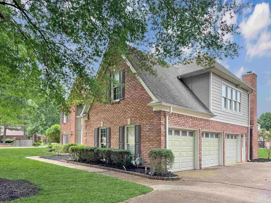10400 PAGE MANOR CV, Collierville, TN 38017 - Image #3