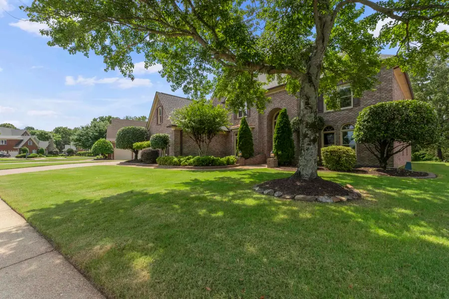 1405 RED BEND CV, Collierville, TN 38017 - Image #2