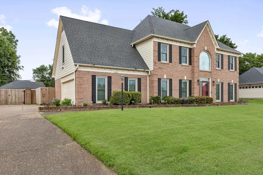 9054 CHIMNEYROCK BLVD, Cordova, TN 38016 - Image #2