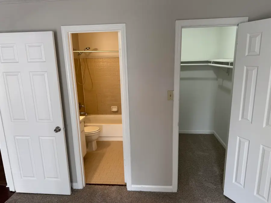 4585 S BERRYPICK LN, Memphis, TN 38141 - Image #3