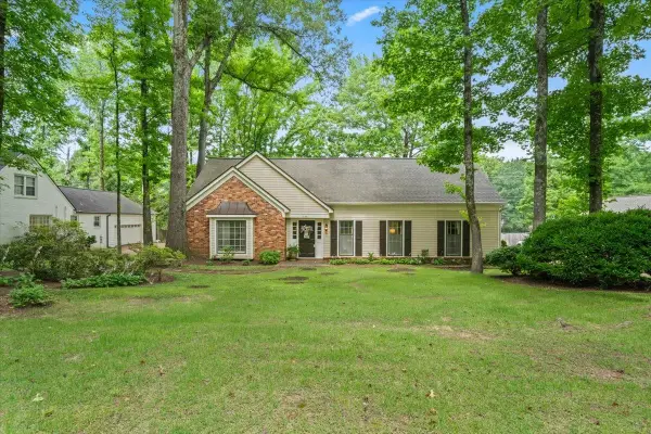 2155 WICKERSHAM LN, Germantown, TN 38139